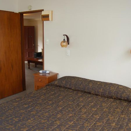 Carisbrook Motel Dunedin Zewnętrze zdjęcie