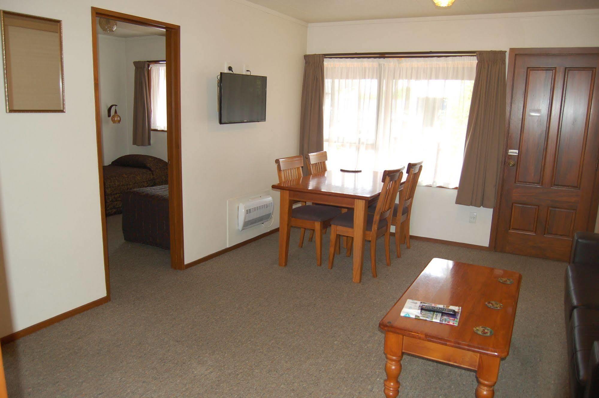Carisbrook Motel Dunedin Zewnętrze zdjęcie